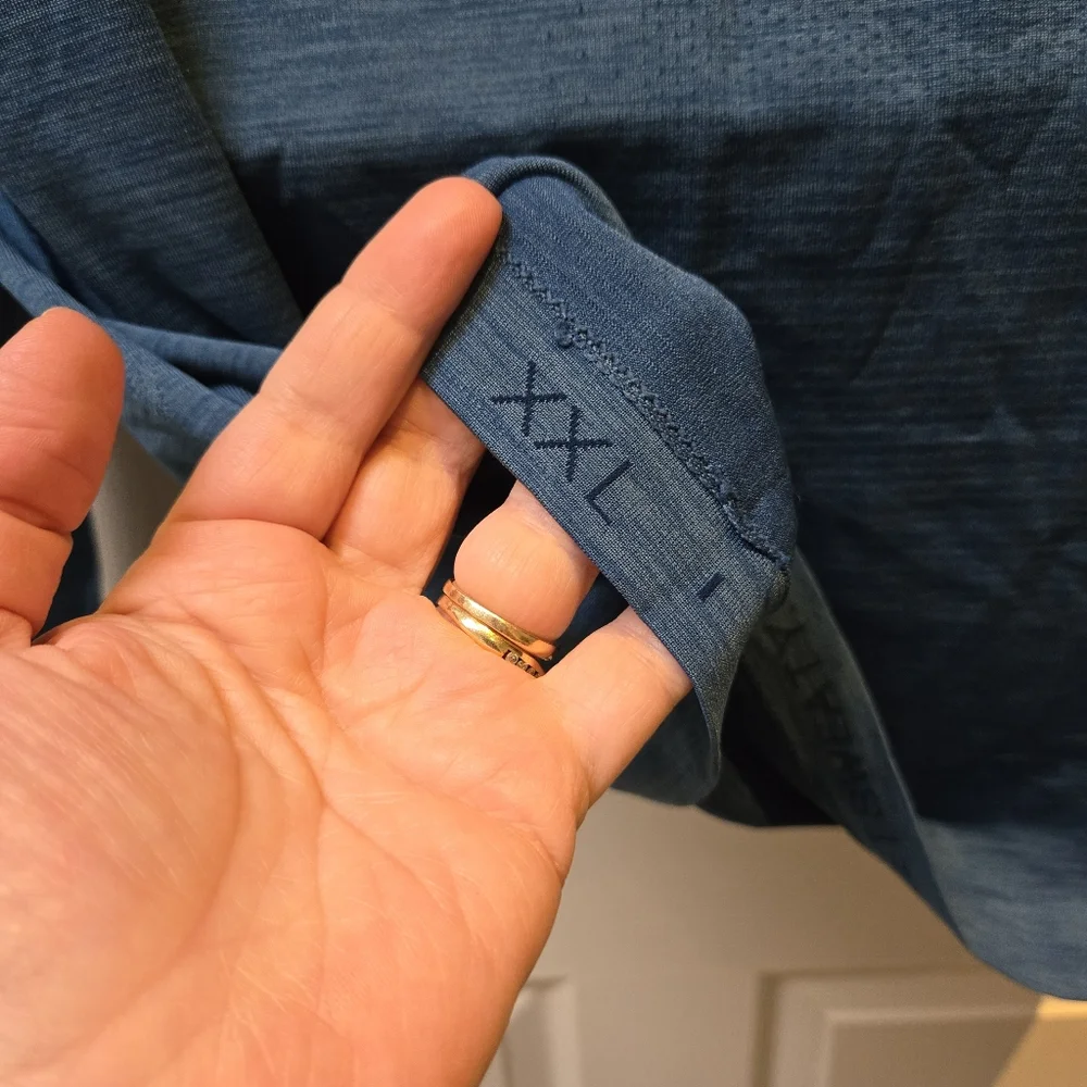 Lululemon Metal Vent Tech Long Sleeve Night Sea/Soft Denim - Picture 7 of 7